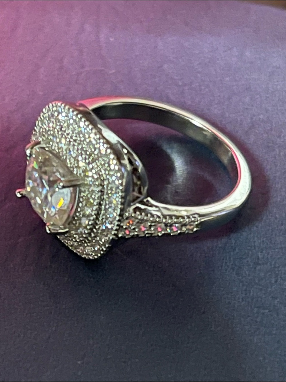 Classic Silver Plated Cubic Zircon Halo Ring with Cubic Zircon Center Stone sz 8